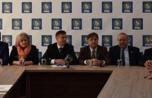 PNL „unifică” Dreapta luând primari de la… Stânga!
